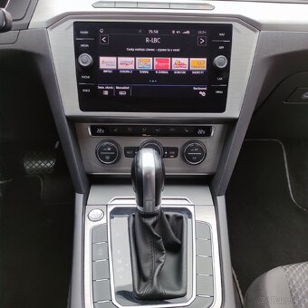 VW passat B8 2018 kombi automat - 9