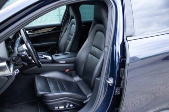 Porsche Panamera 4 E-Hybrid 4x4 A/T - 9