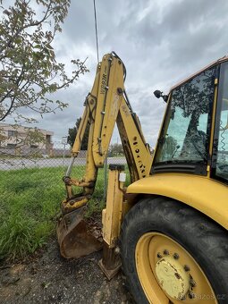 Traktorbagr Komatsu WB 93 R - 9