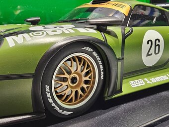 Porsche 911 GT1 #26 Dalmas/Stuck/Wendlinger Pre-Qualifying - 9