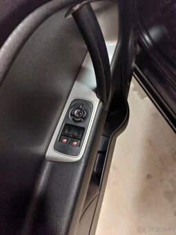 Alfa romeo Mito 1.4 - 9