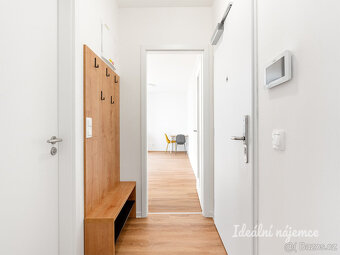 Pronájem bytu 2+kk, Na Větrníku, Břevnov, 18500 Kč/měs, 36 m - 9