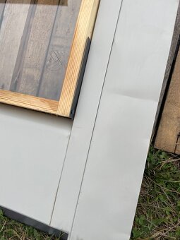 Střešní okno značky Roto - 9