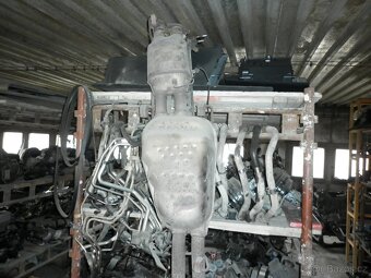 Range Rover Sport / L320 / 2.7 TDV6 na NÁHRADNÍ díly - 9