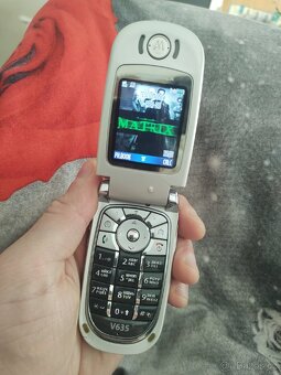 Motorola v635 - 9