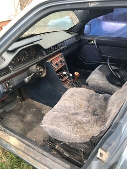 Metcedes w124 300d - 9