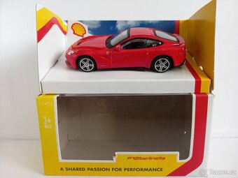 BBURAGO-FERRARI 1:43-F50,GTB4,458SPECIALE,F12BERLINETTA - 9