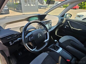 CITROEN C4 GRAND PICASSO 2014 1.6THP 115kW 7 MÍST,TAŽNÉ - 9