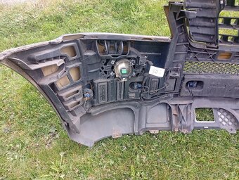 MERCEDES ML W164 PŘEDNÍ NÁRAZNÍK S MASKOU KOMPLETNÍ - 9