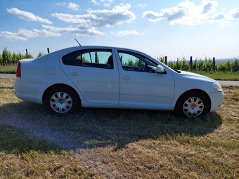 Octavia 2 1.6tdi Elegance, r.v. 2012, 369tis km - 9