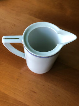 Porcelánový servis (12 + 2 dílů) - 9