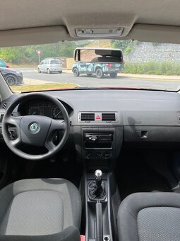 ŠKODA FABIA 1.2 HTP 2006 KLIMA EL. OKNA CENTRAL - 9