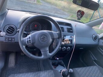 Suzuki SX4 1.6i benzín – 2008 - 9