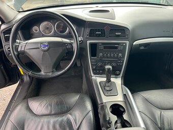 Volvo XC70 AWD 2.4 D5 - díly z vozu - 9