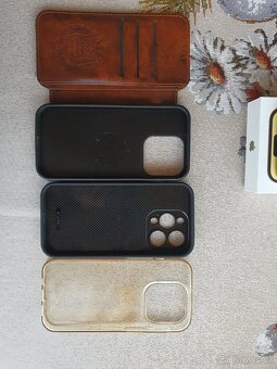 Apple iPhone 14 Pro 128GB Gold - 9