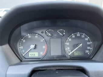 Škoda Fabia 1.2HTP 47KW, MANUÁL, CENTRÁL - 9