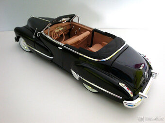 1:18 Rarita Cadillac Prestige Sport Phaeton 1932 od ANSON - 9