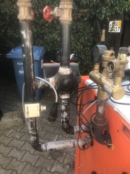 Prodám  kotel na olej  40 KW - 9