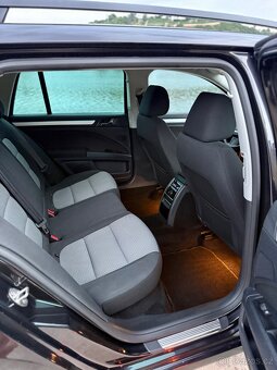 Škoda Superb 2013 rok 2.0 tdi automat - 9