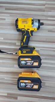 Velký Aku 20V/9.0Ah DCB 609,pro nářadí DeWALT a jiné nářadí. - 9