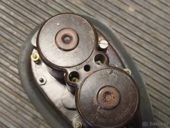 Spínací skříňka Jawa 250 pérák 11 350 18 Ogar 12 500 OHC - 9