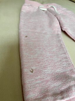 Set 7 ks dívčích tepláků, džín, plátěných a 3/4 kalhot - 9