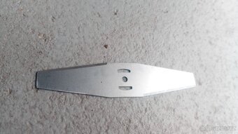 Aku sekačka,křovinořez,vyžínač , 2x baterie - NOVÝ - 9
