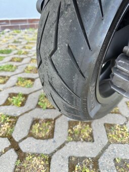 Honda silver wing 400 - 9
