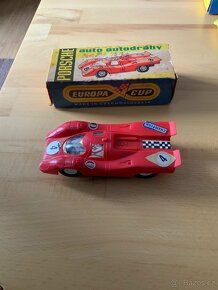 Prodám autodráhu ITES, včetně 6 autíček - 9