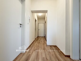 Pronájem byty 2+kk, 58 m2 - Plzeň - Skvrňany, ev.č. yMKB8501 - 9