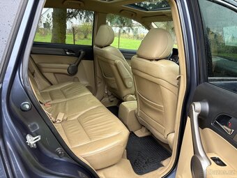 Prodám Honda CR-V 2,2 I-CTD 4x4, kůže - 9