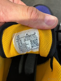 Prodám dámské boty Air Jordan 1 Low - 9