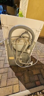 Pračka Whirlpool s vrchním plněním - 9
