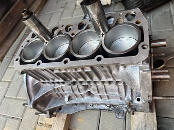 Motor skoda 105- 1.4MPI - 9