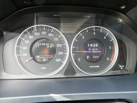 Volvo V60 2.0D 120kW D4,A/T,Servis Volvo - 9