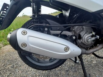 Piaggio MP3 300i ABS,ASR - 9