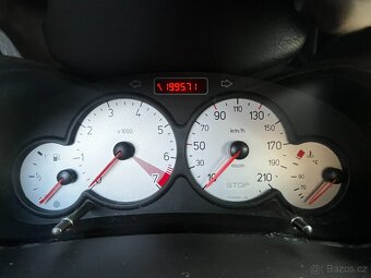 2005 PEUGEOT 206 1.4 8V - 9