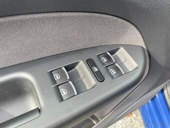 Volkswagen Touran 1,2 TSi 77kW Serviska, Senzory - 9