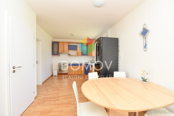 Pronájem novostavby rodinného domu 4+kk v Králově Dvoře - Le - 9