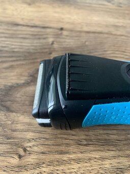 Holící strojek BRAUN Series 3 - 9