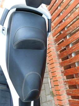 Piaggio X-Evo 125 (2010) - 9