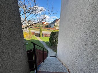 Prodej rodinného domu 4+1 s garáží a pozemkem, Pustá Polom - 9
