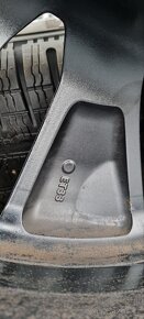 Zimní Michelin 245/45/18 Alu kola Mercedes BMW - 9