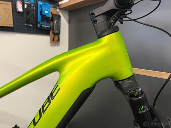 Cube Reaction Hybrid RACE 800 2025 vel.L NOVÉ - 9