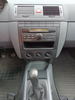 Škoda Fabia 1,2 - 9
