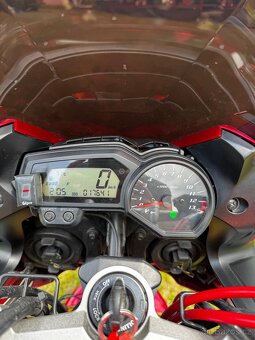 Yamaha Fazer FZ1 - 9