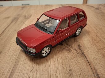 Bburago 1:24 - Porsche, Renault, Land-Rover, VW - 9