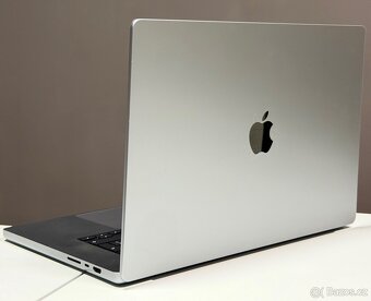 MacBook Pro 16 2021 /16GB RAM/M1 Pro/512GB SSD/Záruka - 9