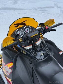 Skidoo mxz 800HO R - 9