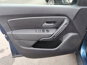 Dacia Duster 1.6i 84kw 4x4 ČR Tažné - 9